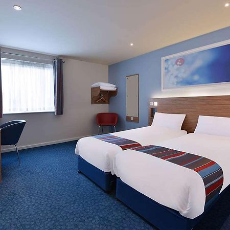 Travelodge Hotel Macclesfield Central الغرفة الصورة